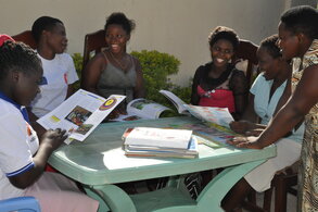 Agnes became involved with the local organization National Youth Organisation for Development (NAYODE)