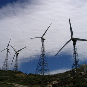 The picture shows wind turbines on the islands of Cap Verde. 
